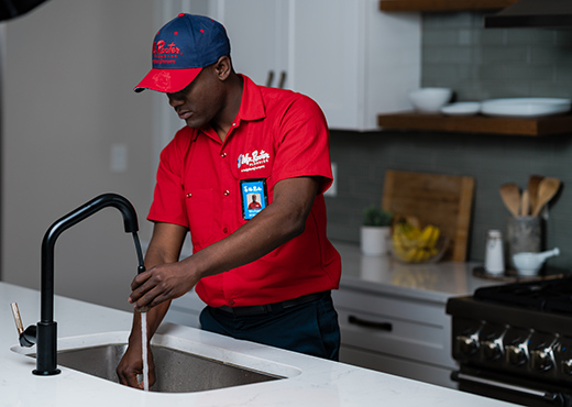 Kitchen drain cleaning service